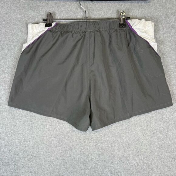 Brand New New Balance Women's Size Large Athletic Shorts Grey White Running - Picture 4 of 7
